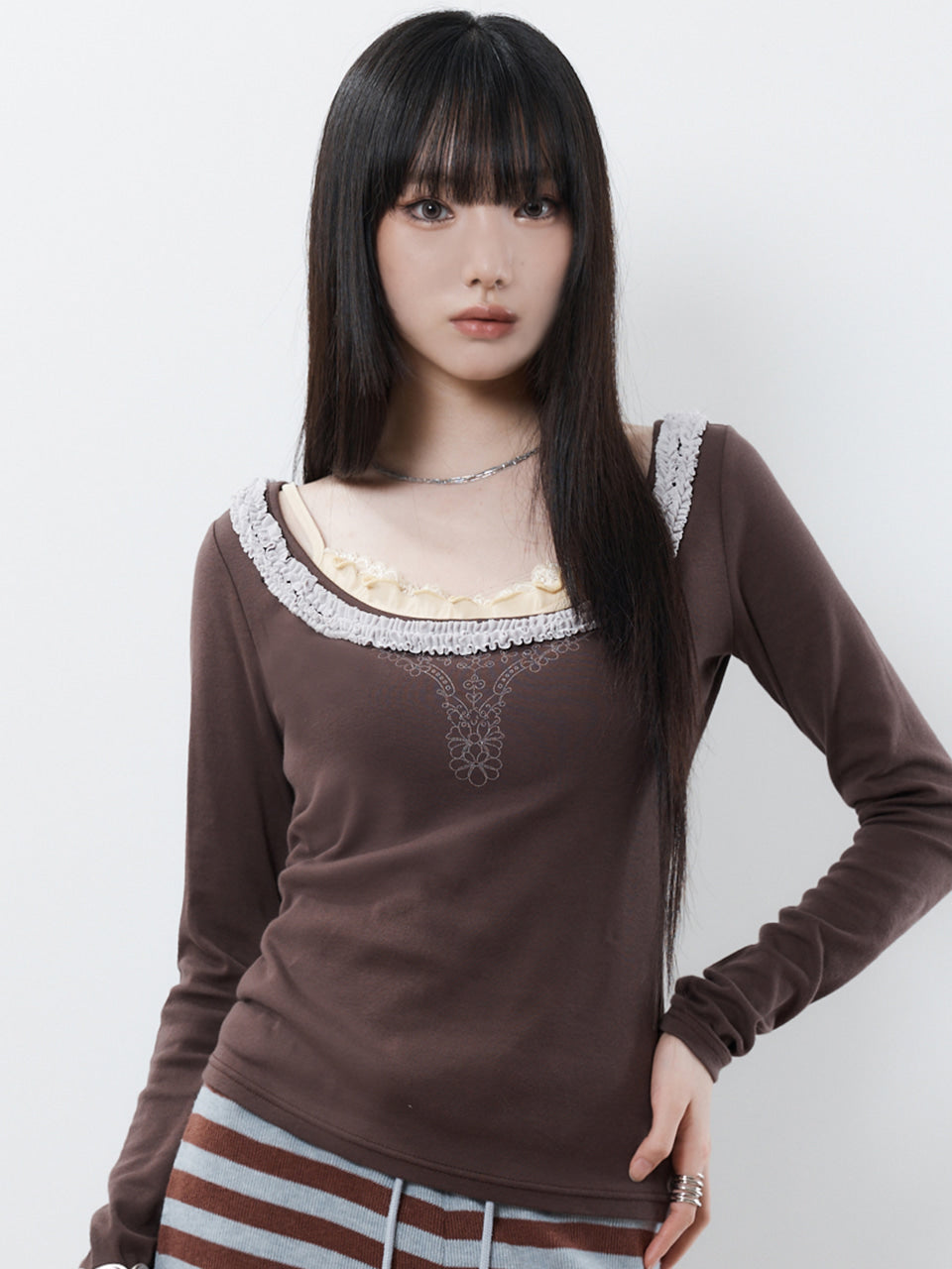 FRILL SLEEVE TEE(BROWN)
