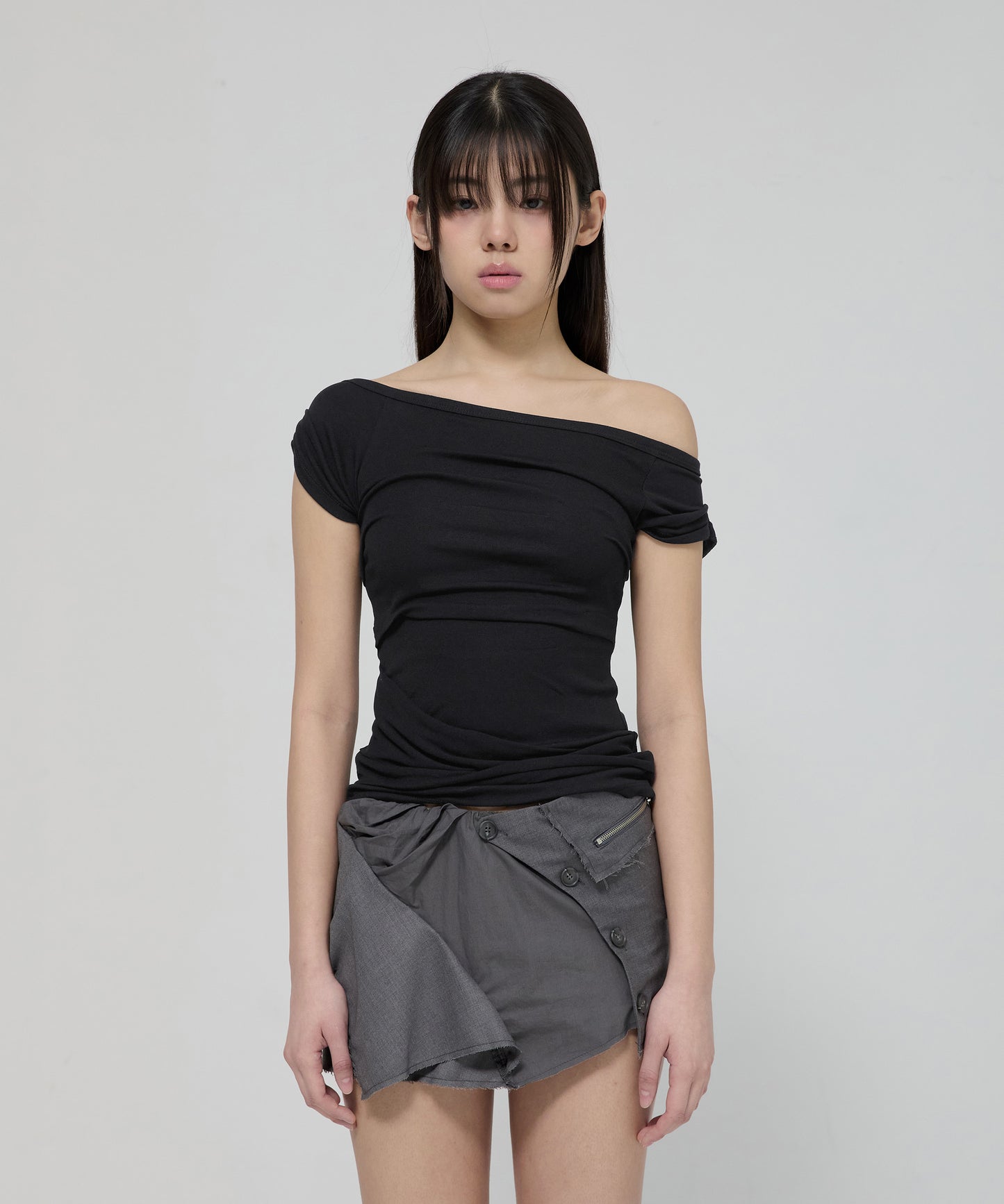 DRAPED TOP BLACK