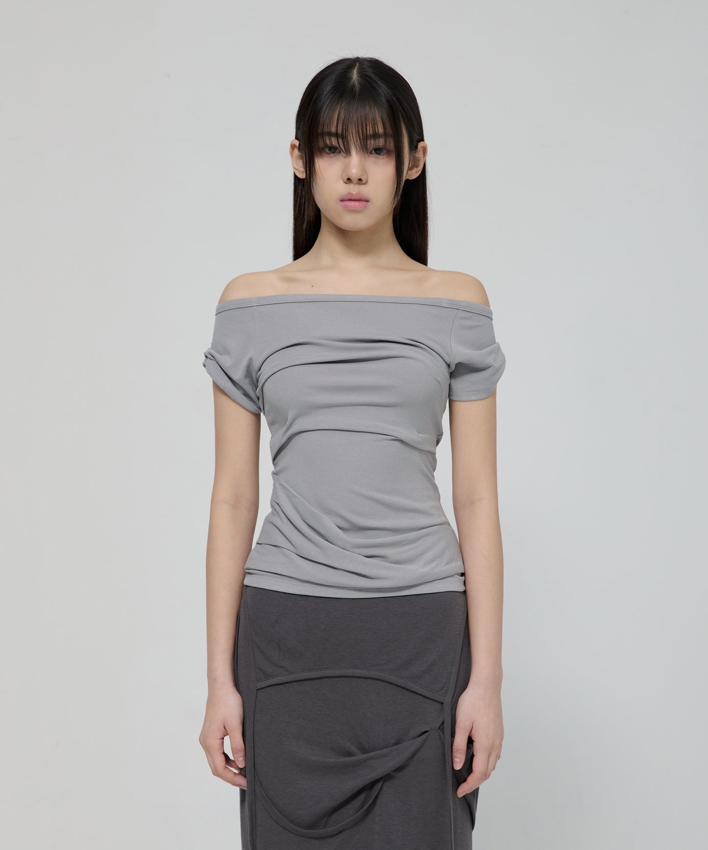 DRAPED TOP GREY