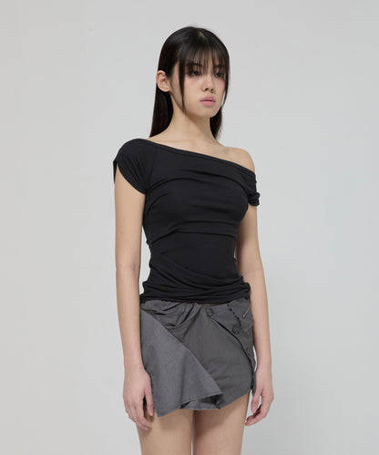 DRAPED TOP BLACK