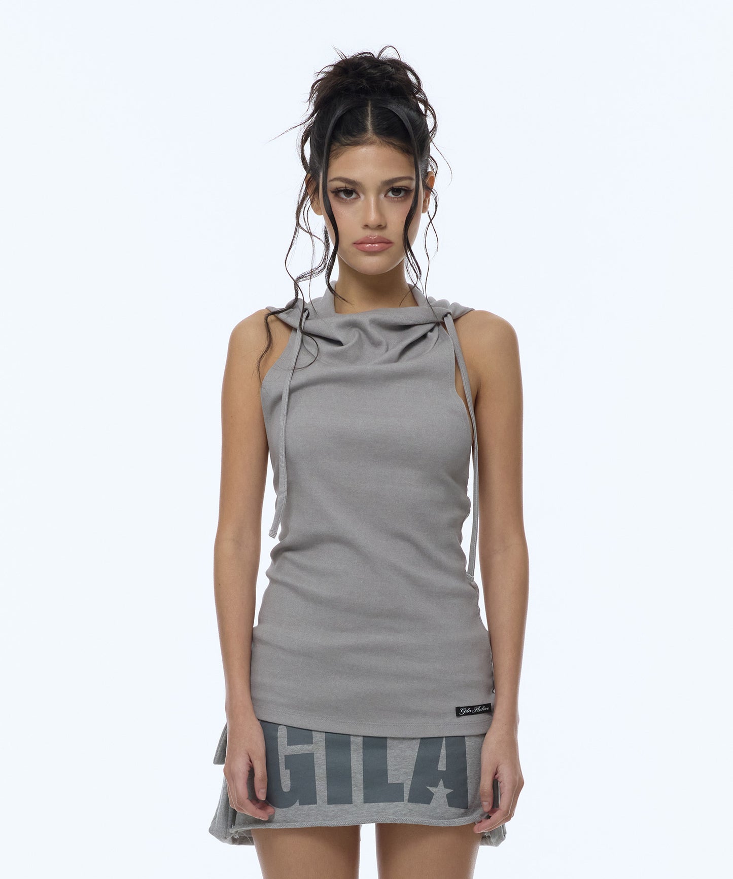 BACKLESS COWL HOOD SLEEVELESS BEIGE