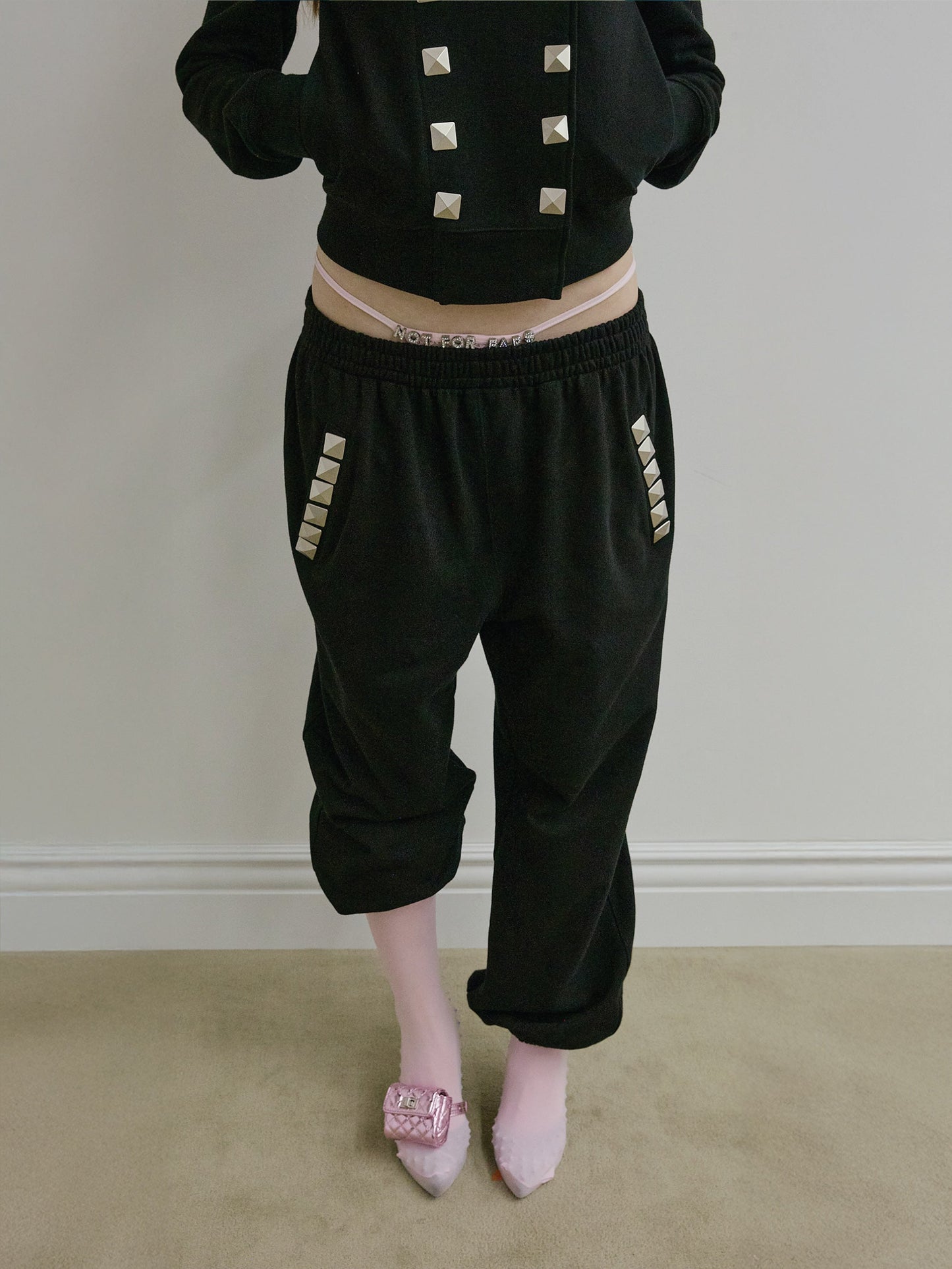 NAPOLEON STUD SWEATPANTS BLACK