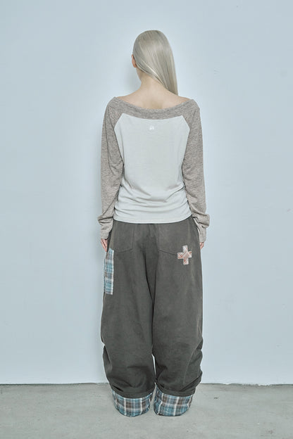 LOVE SICK DRAWING OFF-SHOULDER TOP BROWN