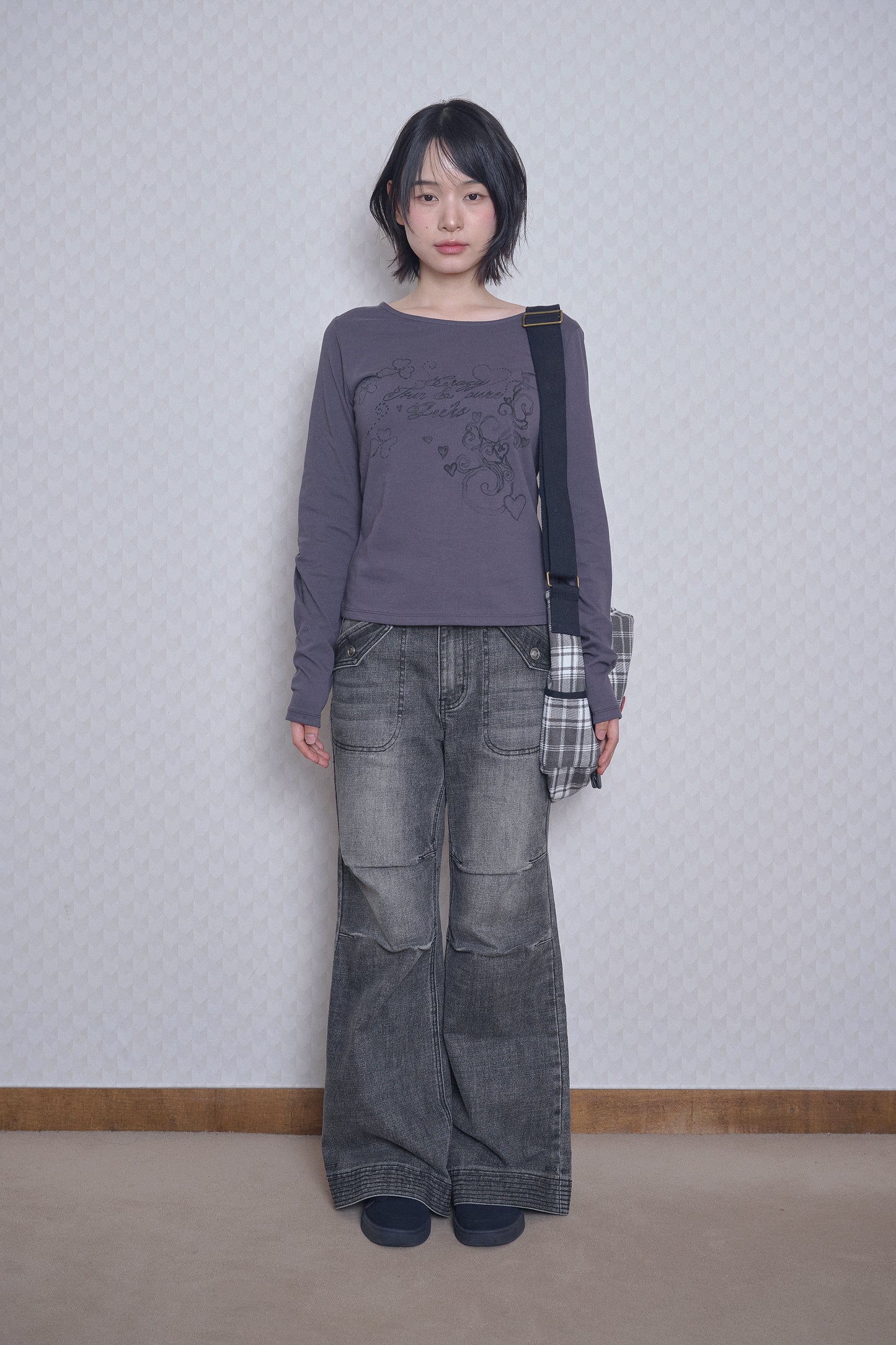 MELLOW PRINTED LONG SLEEVE TEE CHARCOAL