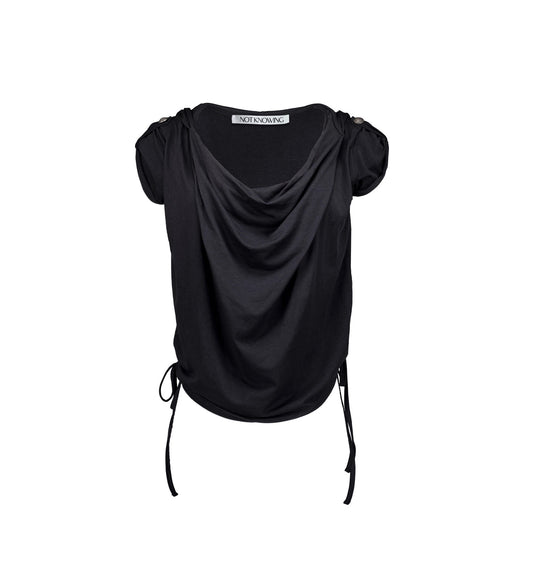 MILI DRAPE HALF HOODIE BLACK