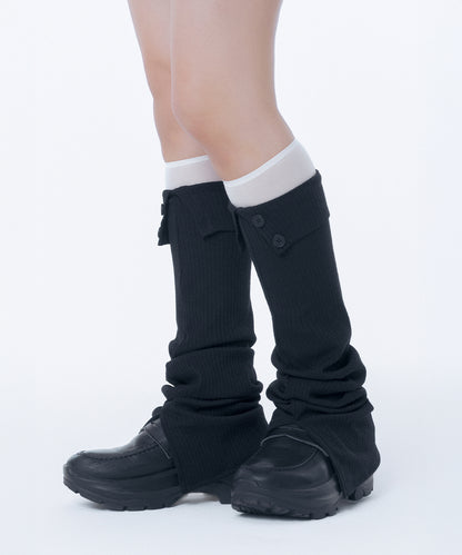 BUTTON SLIT LEG WARMER BLACK